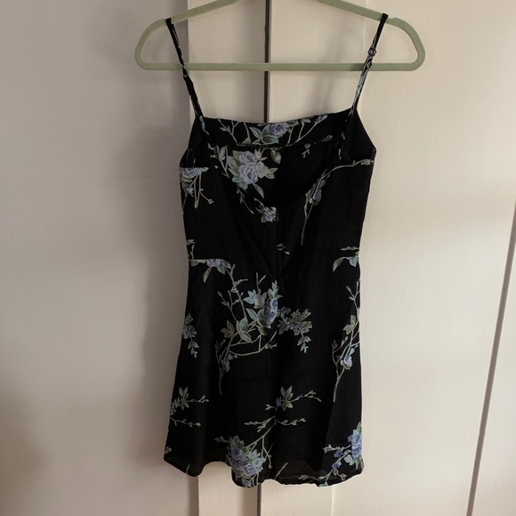 Reformation Doris Dress - Picture 4 of 7